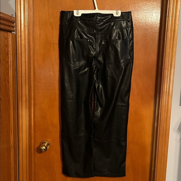 Mexx Black Faux Leather Pants size 12 - Picture 2 of 8